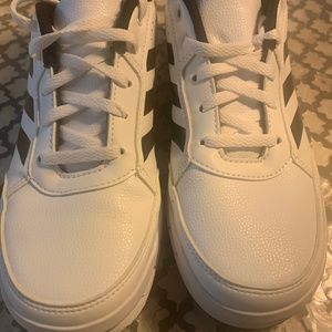 ADIDAS Boys Shoes EVA 791005 classic white w/ Black Sneakers Size 4